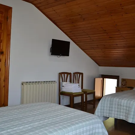 Taberna De Tresviso Hotel Room photo